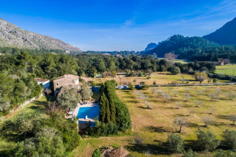 Exterior view of the property