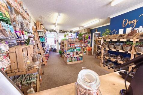 Retail Property (high street) for sale Image 4