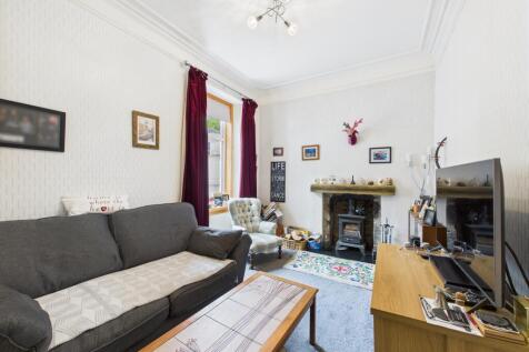 CAM03481G0-PR0104-STILL018