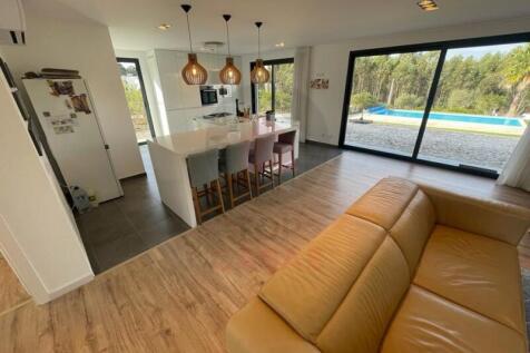 Villa in Nadadouro