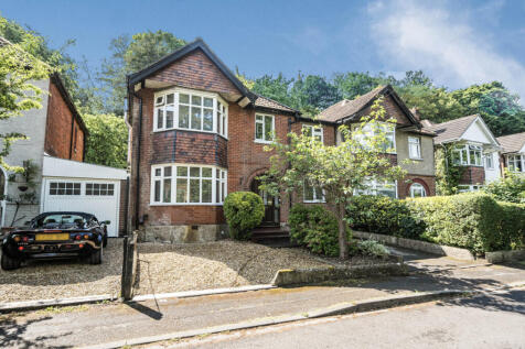 1305308-1-6842b59...