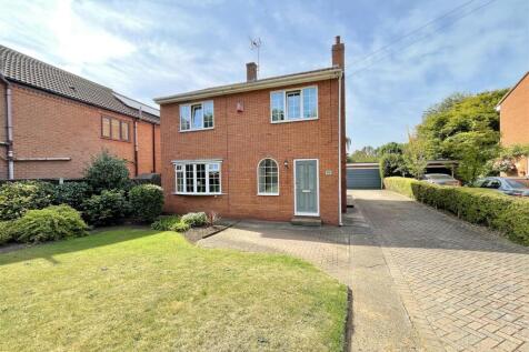 Front External &amp; Driveway