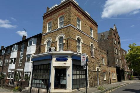 41 Reedworth Street ext.jpg