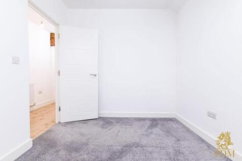 Flat 5, 23 High Street. Long Eaton PDM