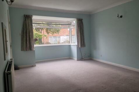 Walcot Walk, Netherton, Peterborough photo 3
