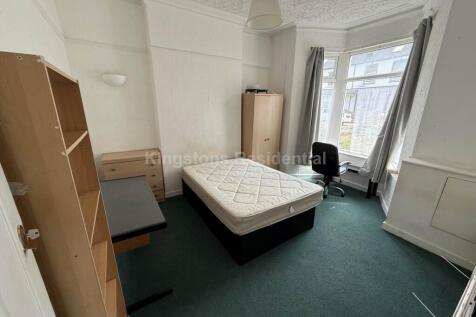 Five-Bedroom House in Harriet Street, Cathays, Cardiff, CF24 4BU photo 3