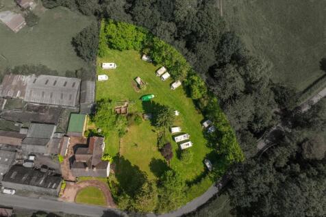 Outlined Aerial