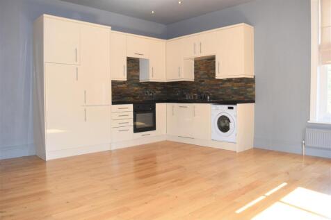 Leeds Road, Harrogate photo 2