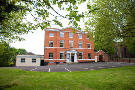 Landmark Grade II Listed Georgian Building