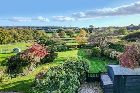 YEW TREE BARN - T...
