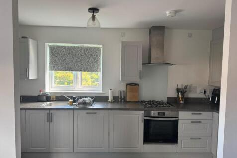 KITCHEN 3.jpg