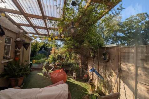 COVERED PATIO AREA