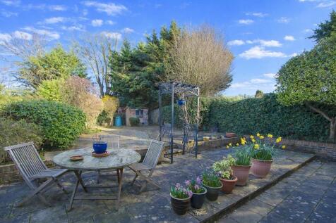 GARDEN.jpg