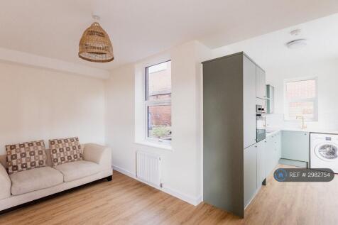 Living/Kitchen