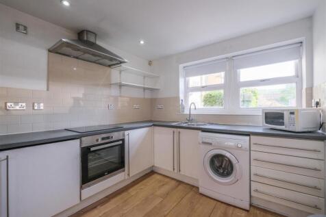 Open plan Lounge/Kitchen