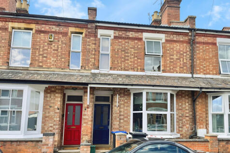 4-bed house on Camberwell Terrace, Leamington Spa, Warwickshire, CV31, £2,200/mo