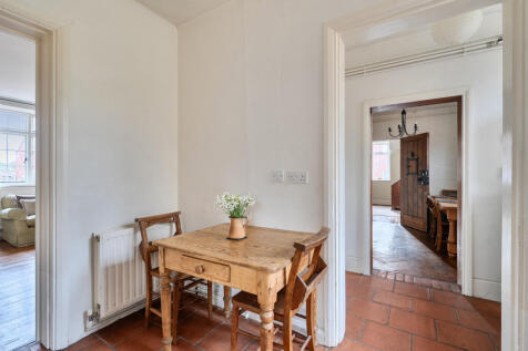 1363787-12-692eeb...