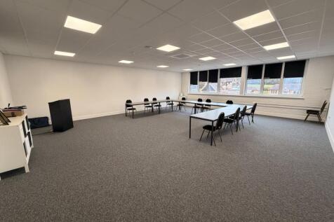 Internal (Suite 2).jpeg