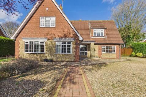 4 Bedroom Bungalow - detached for Sale