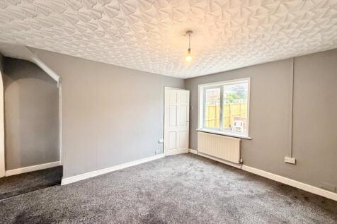 Raby Avenue, Easington, Peterlee, County Durham, SR8 photo 4
