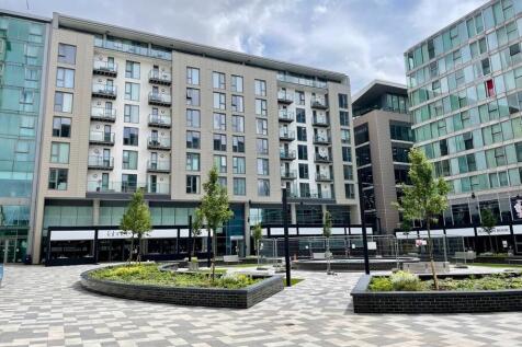 1-bed flat on Dakota House, The Hub , £1,150/mo