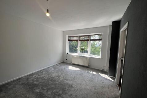 Belvoir Lodge, Carlton, NG4 1DU photo 2
