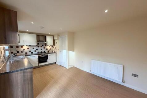 4 bed townhouse, Silsden