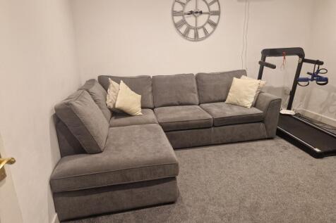 Eastgrove Avenue, Bolton photo 3