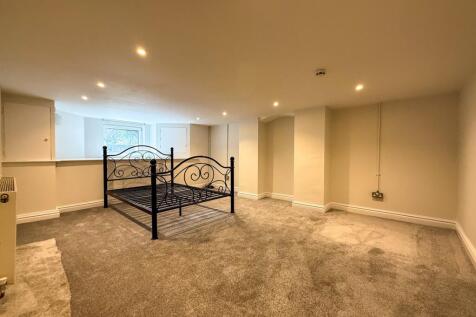 Room 8