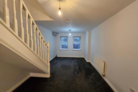 Gorton Road, Stockport, SK5 photo 5
