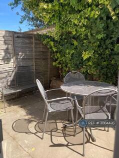 Thorpebank Road, London, W12 photo 5