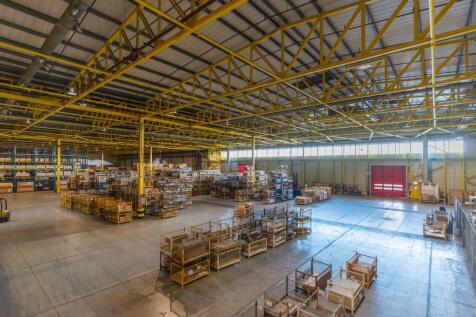 Nissan Magna Park Lutterworth68.jpg