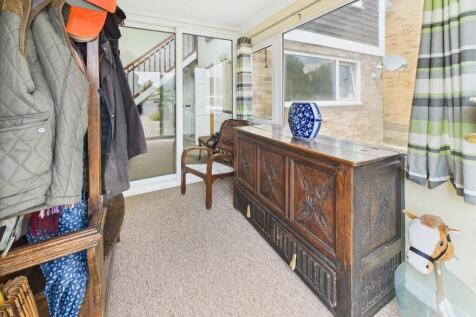 CAM05068G0-PR0025...