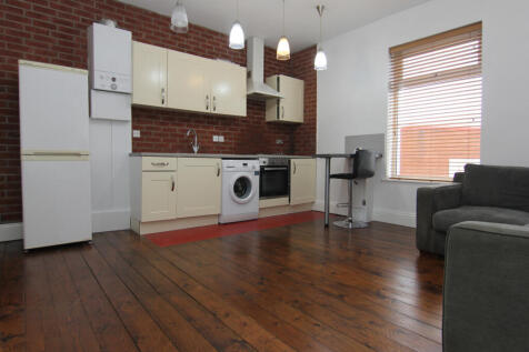 1 bed flat to rent Market Street, Droylsden M43