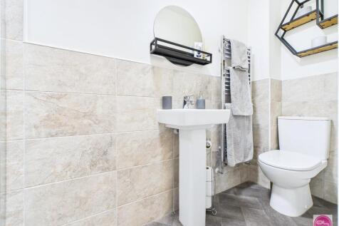 Ashlands Drive, Woodville (29).jpg