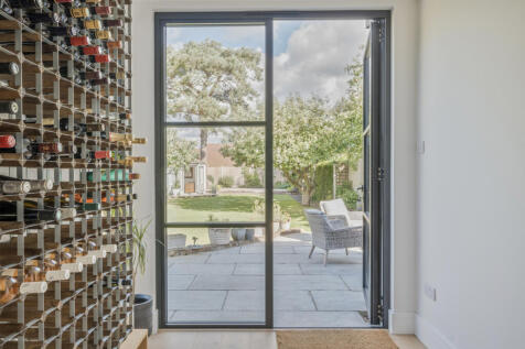 1350083-10-68c00a...