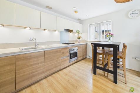 Presented by Clinton at EweMove Bexleyheath and Da