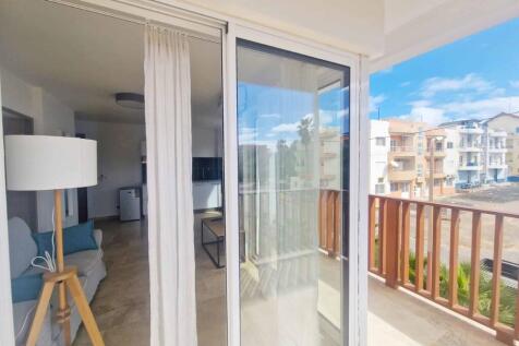Wrap Around Balcony