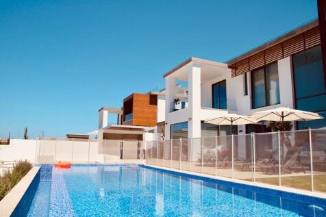 Private swimming...