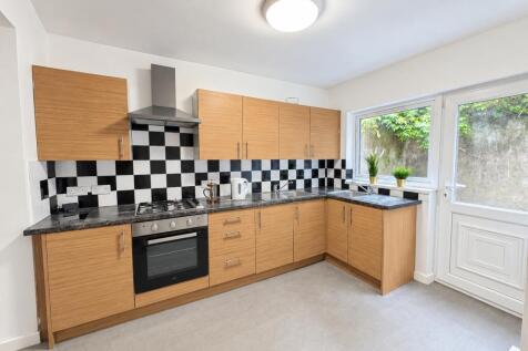 7-bed terraced on Addison Street, Arboretum, Nottingham, NG1, £3,792/mo