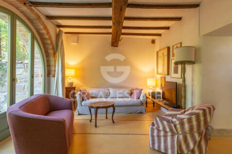 Interno