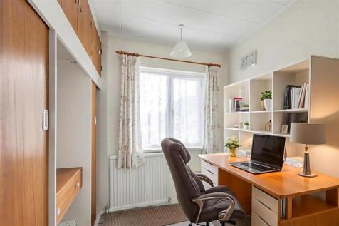 ZD83F_CzmEG6DQJ-egpNmw - Home Office - Scandinavia