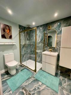 Shower room.jpeg