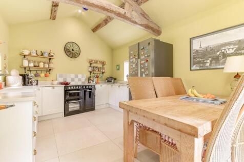 Dining Kitchen - B.jpg