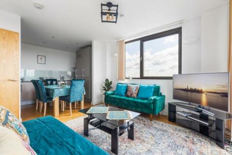 Kelday Heights E1 2PW-No Watermark-15.jpg