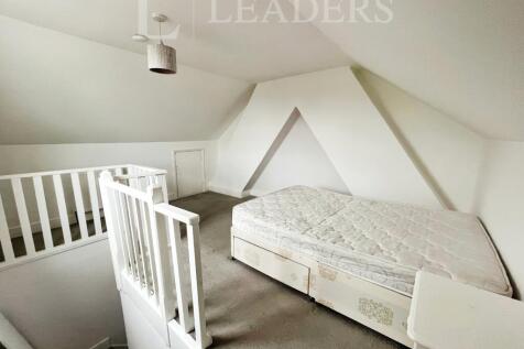 Bedroom 203