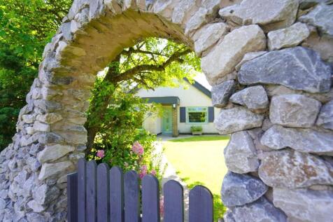 Featured Entrance