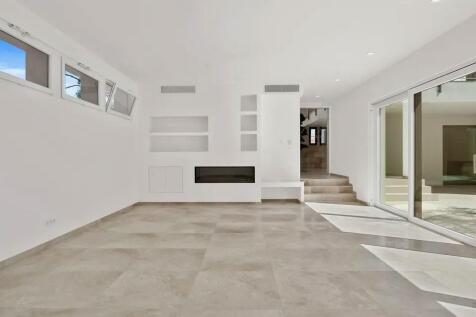 238681183_original.j