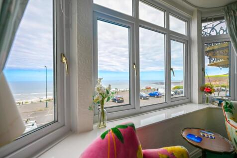 Marine Parade Saltburn EweMove (1 of 1)-3