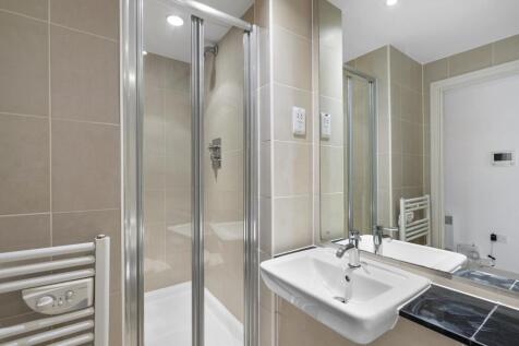 Bathroom ()